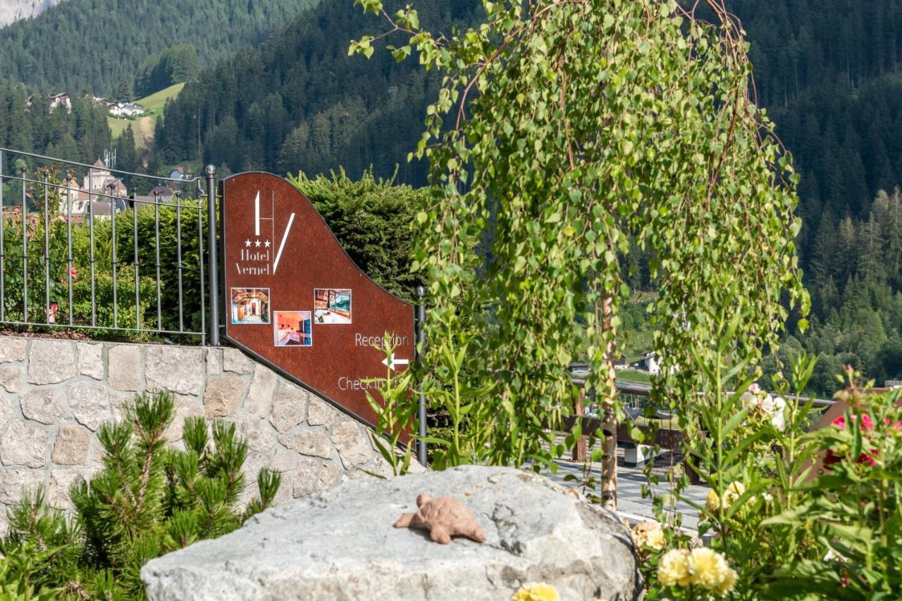 Hotel Vernel Santa Cristina Val Gardena Екстер'єр фото