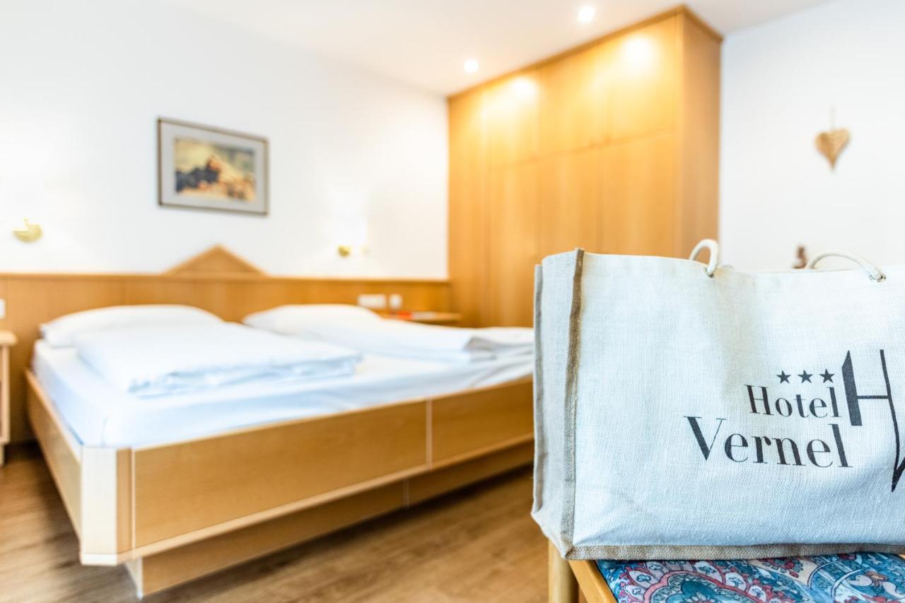 Hotel Vernel Santa Cristina Val Gardena Екстер'єр фото