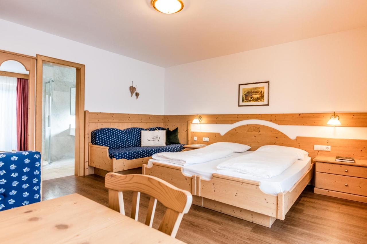 Hotel Vernel Santa Cristina Val Gardena Екстер'єр фото