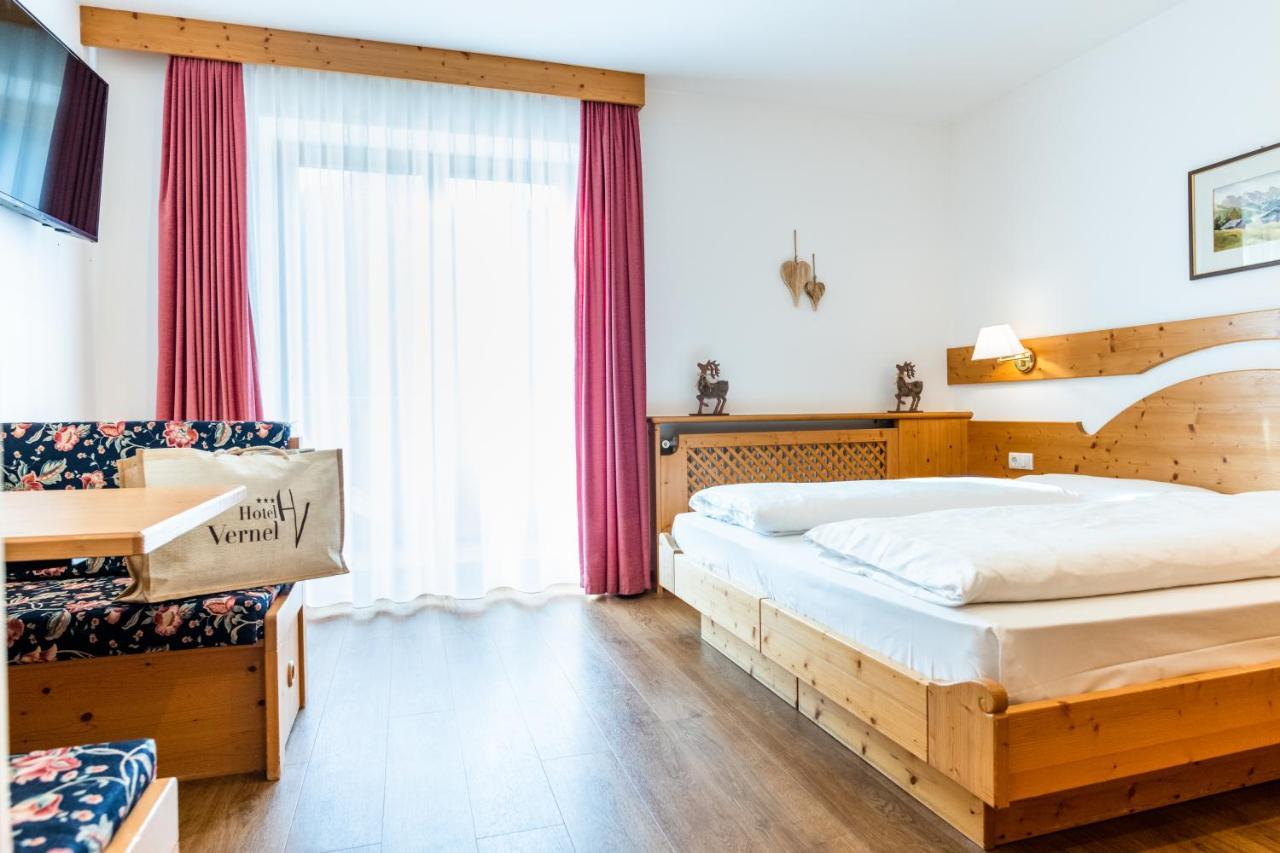 Hotel Vernel Santa Cristina Val Gardena Екстер'єр фото
