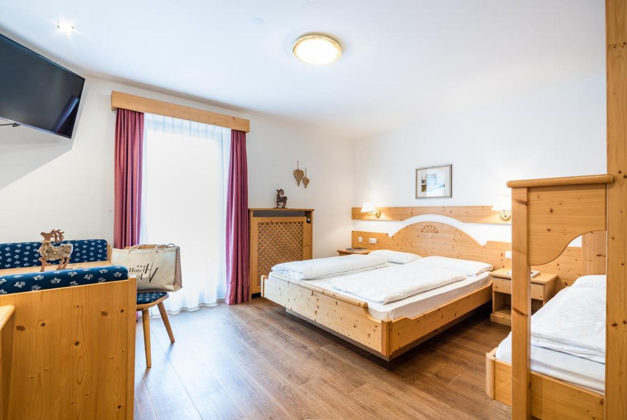 Hotel Vernel Santa Cristina Val Gardena Екстер'єр фото