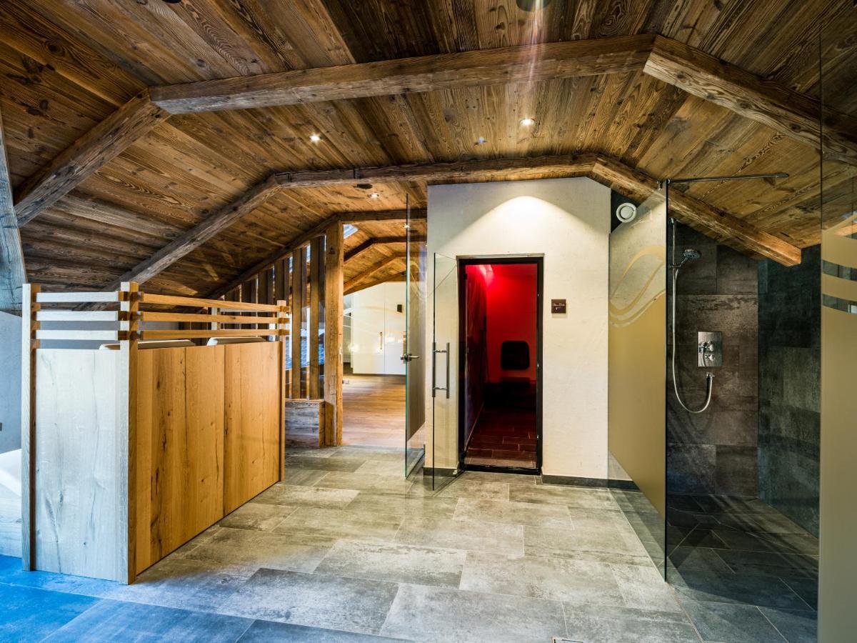 Hotel Vernel Santa Cristina Val Gardena Екстер'єр фото