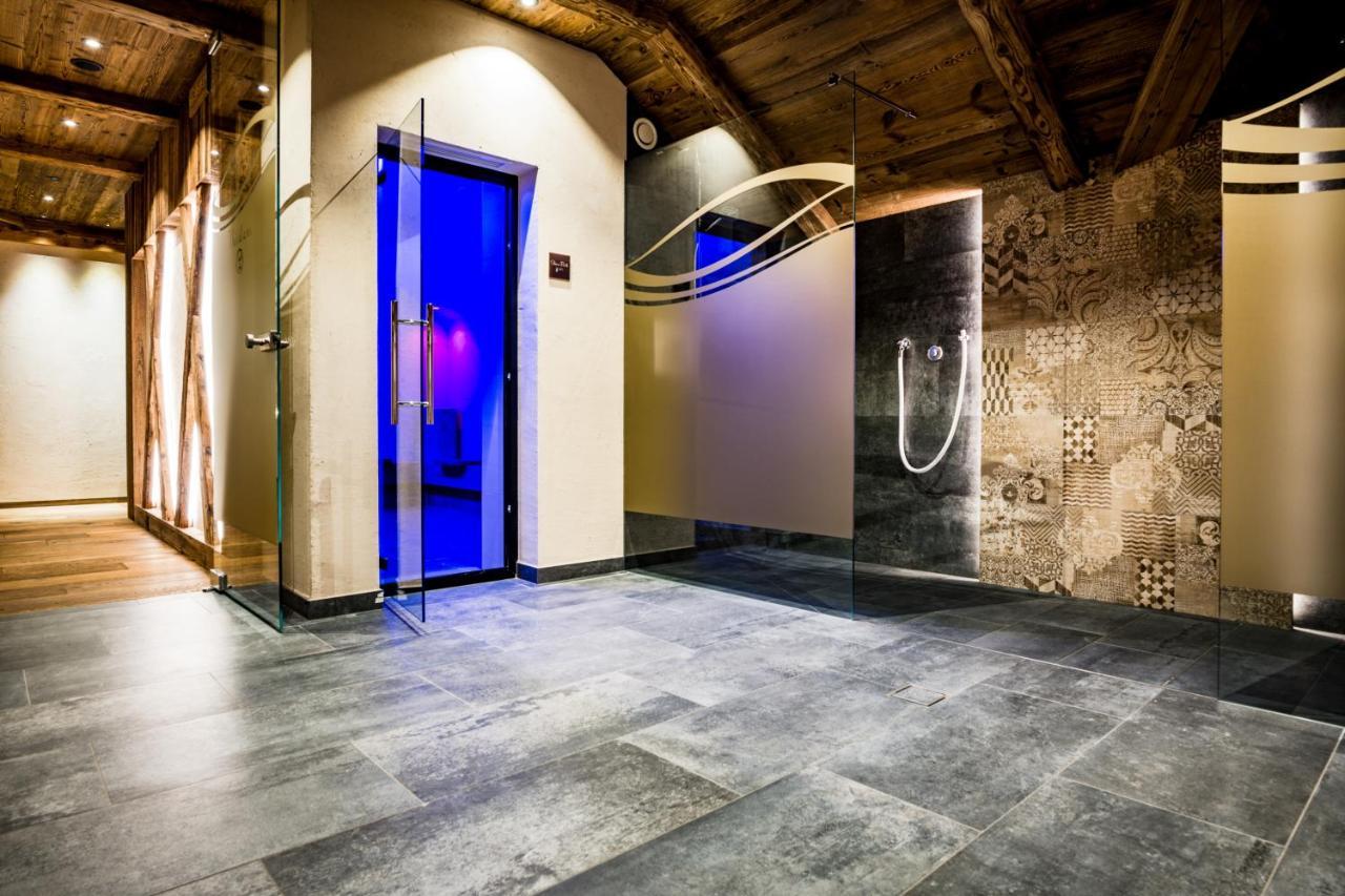 Hotel Vernel Santa Cristina Val Gardena Екстер'єр фото